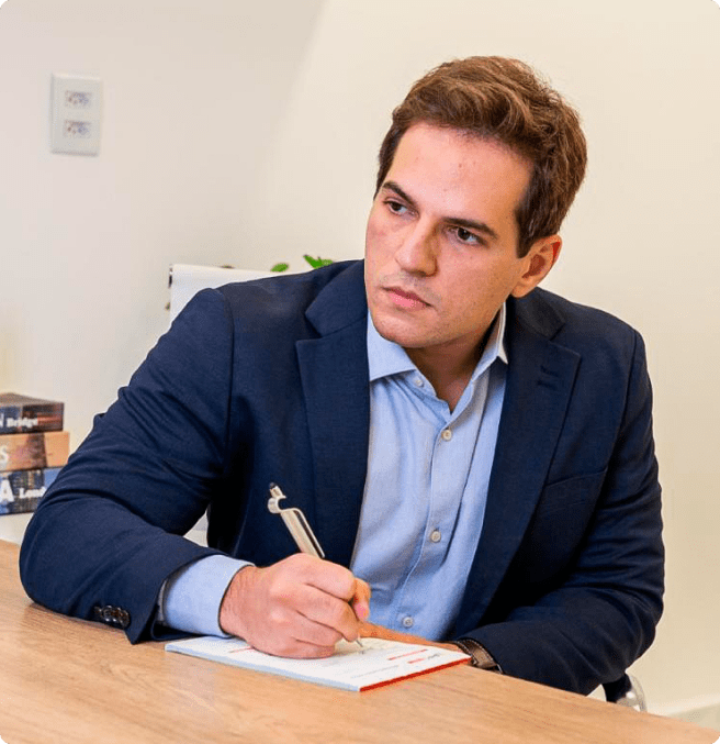 Dr.-Guilherme-Mendonça-Imagem-sessão-02-www.drguimendonca.com.br